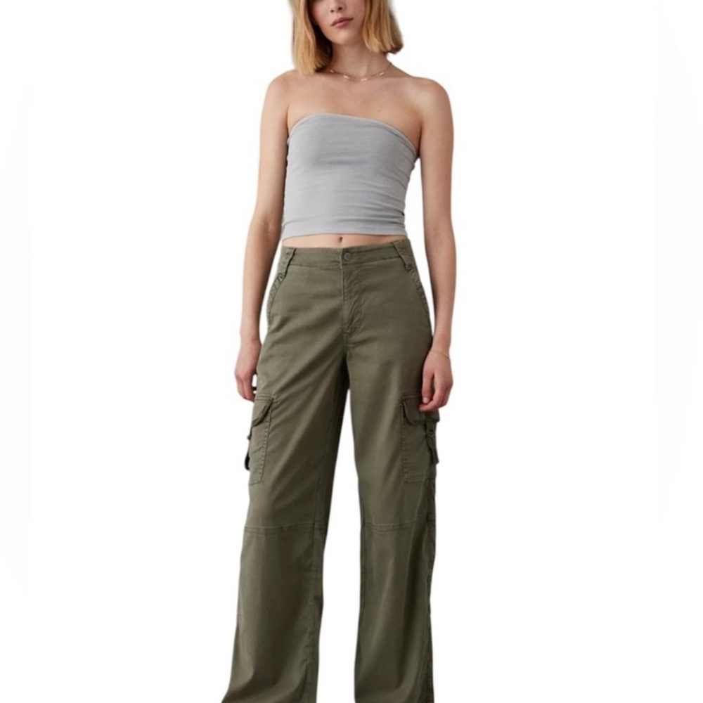 AE Dreamy Drape Stretch Super High-Waisted Cargo Baggy Wide-Leg Pant - 000